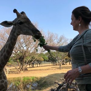 Meet your Posher, Debbie